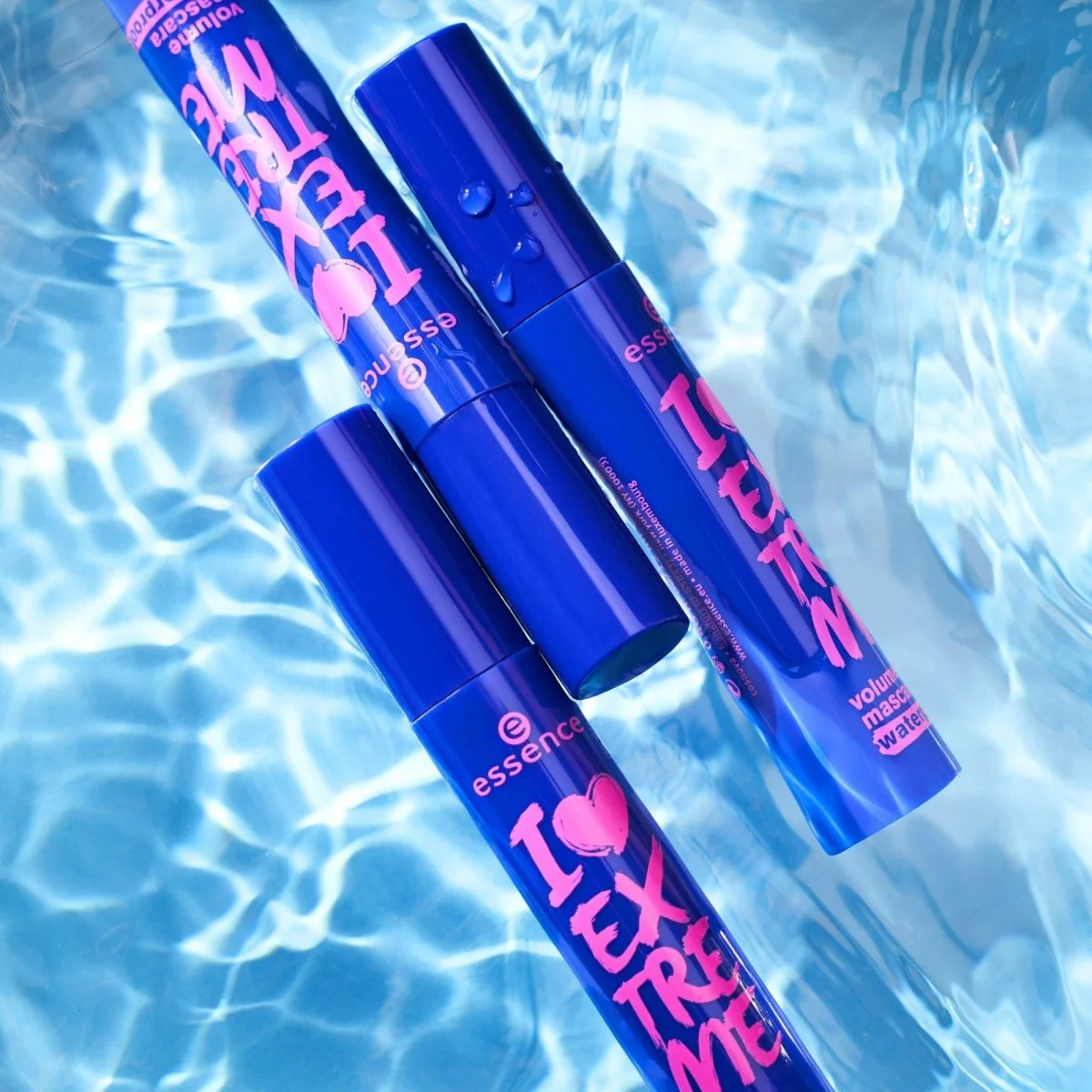 مسكارة اكستريم المضادة للماء ايسنس | Essence i love extreme volume mascara waterproof - Image 4
